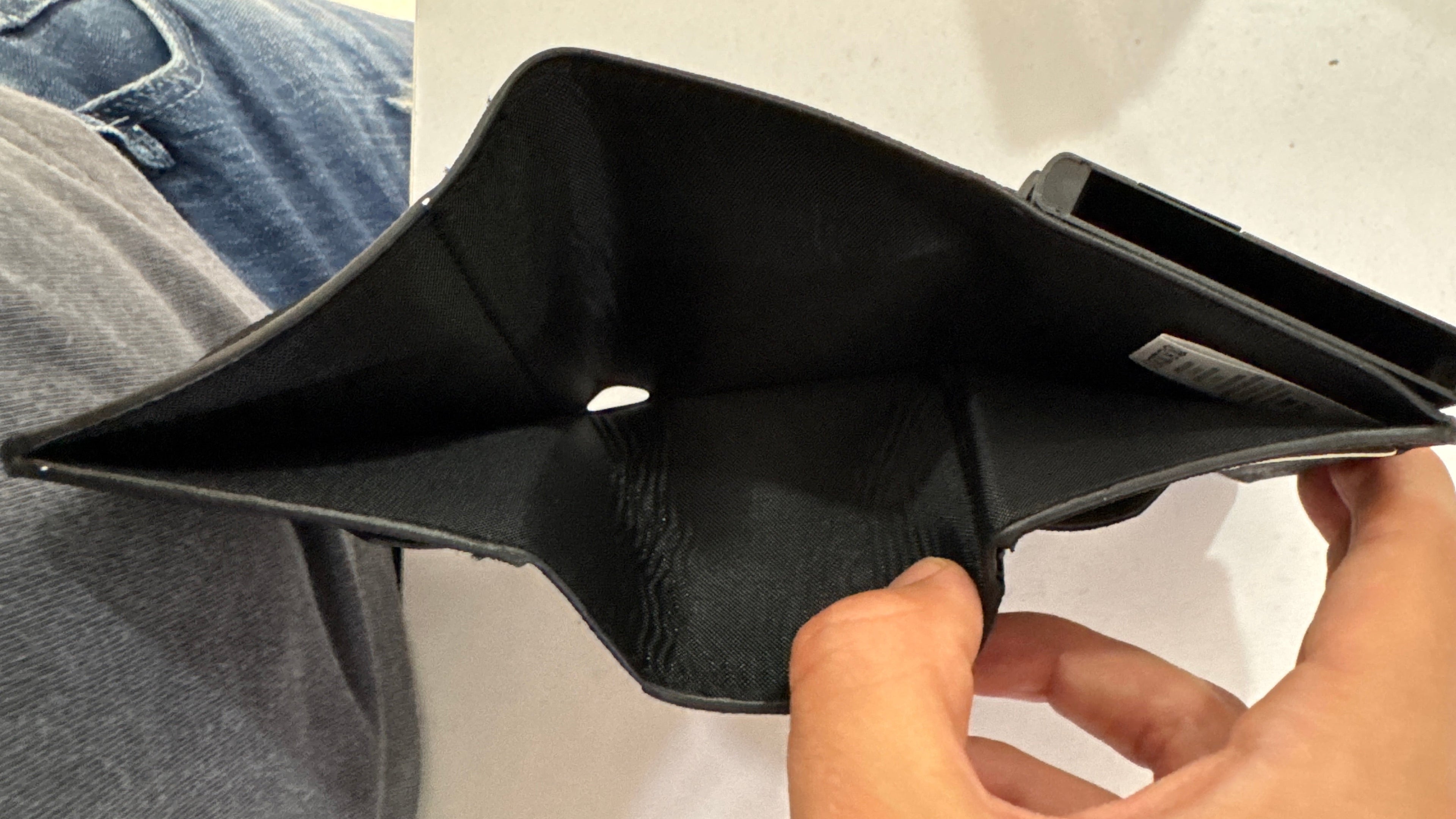 Portafoglio Enrico Coveri Pop-Up
Card Holder Black/Grey - Compatto, Portabanconote e Monete 🪙